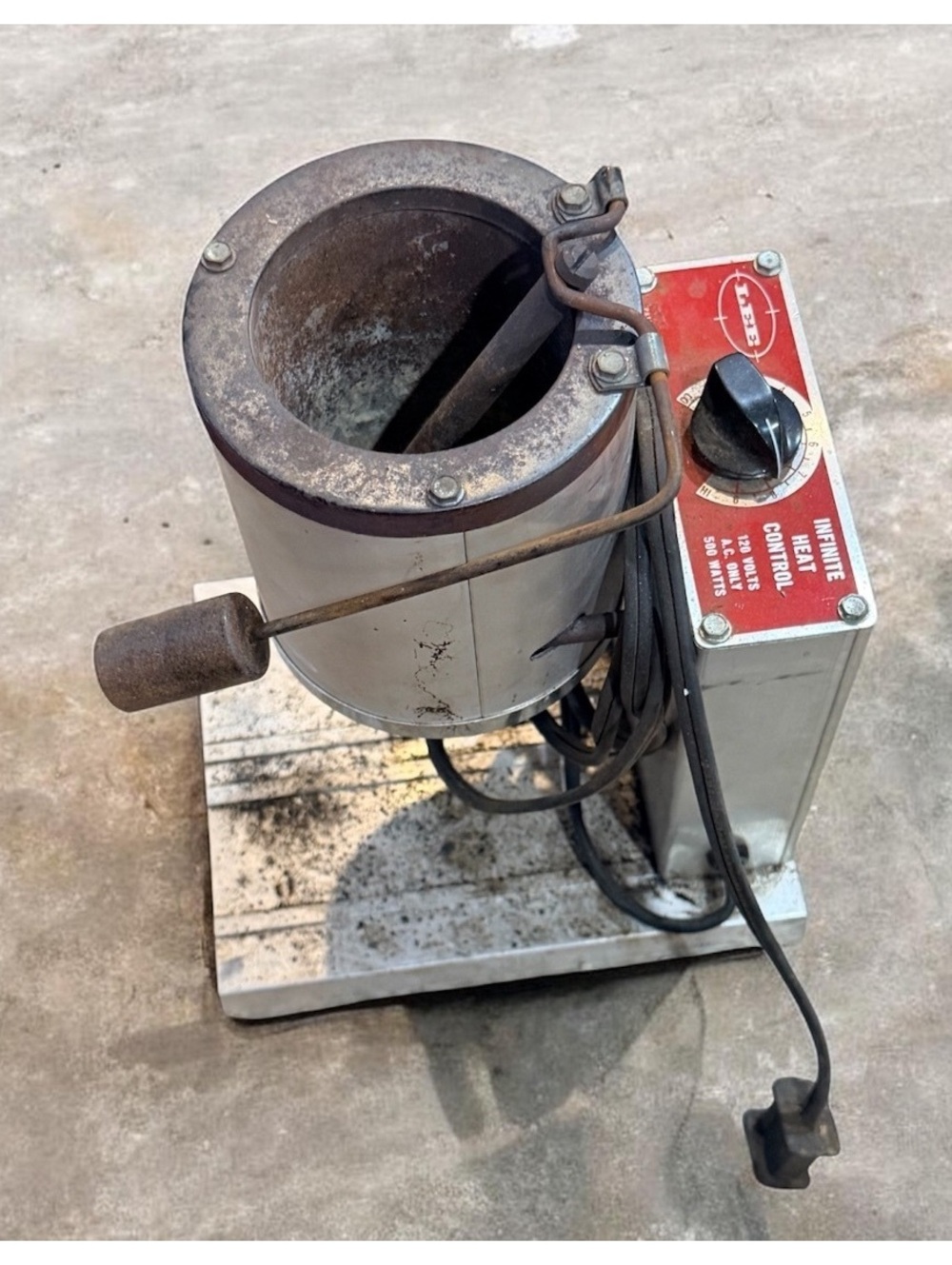 LEE Infinite Heat Control Metal Heater 120 Volts 500 Watts